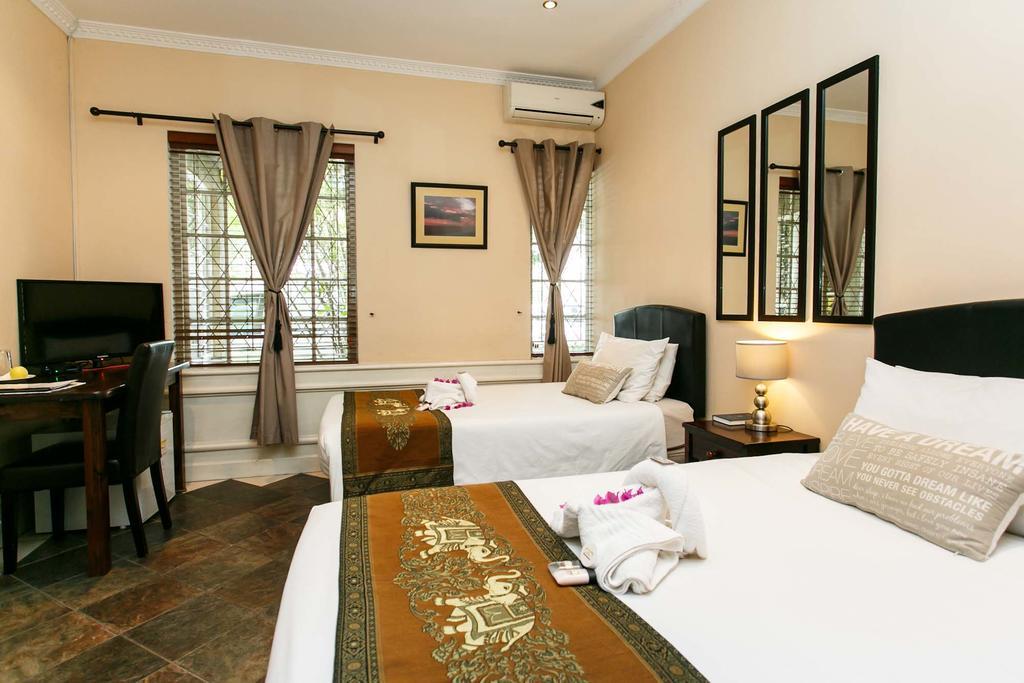 ซันเบลล์ ลอดจ์ Hotel เบลวิลล์ ภายนอก รูปภาพ