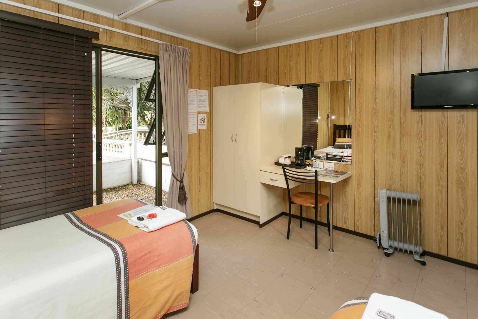 ซันเบลล์ ลอดจ์ Hotel เบลวิลล์ ภายนอก รูปภาพ